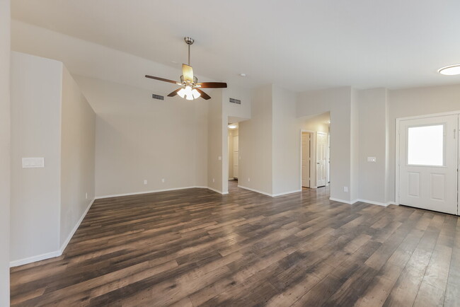 Building Photo - 7918 W Adam Ave