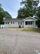Building Photo - 5401 Avenue M