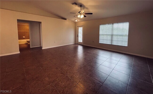 Foto del edificio - 3014 30th St SW