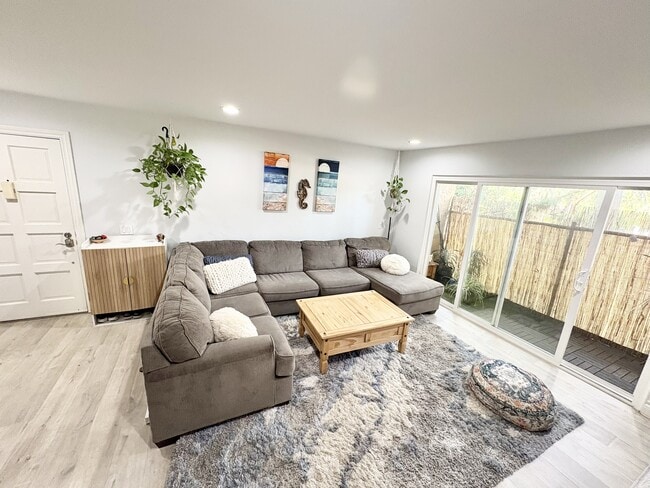 Foto del edificio - 2362 Hosp Way