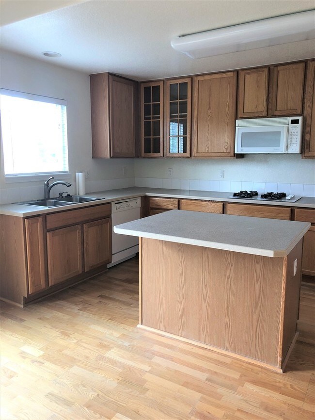 Foto del edificio - 3194 WILLOWRUN DRIVE