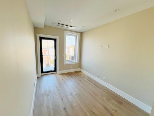 Foto del edificio - 291 18th St