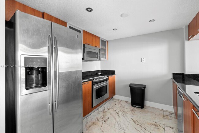 Foto del edificio - 1800 N Bayshore Dr