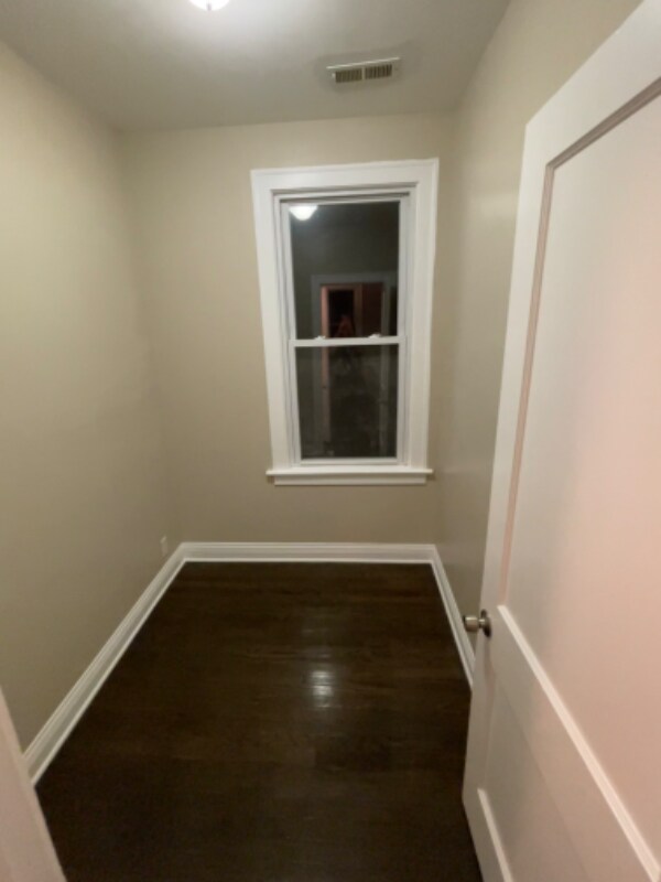 Building Photo - 3728 W 57th Pl
