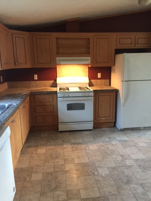 Foto del edificio - 14049 Back Creek Valley Rd