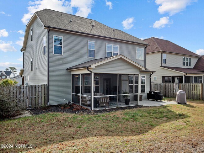 Foto del edificio - 205 Willow Ridge Dr