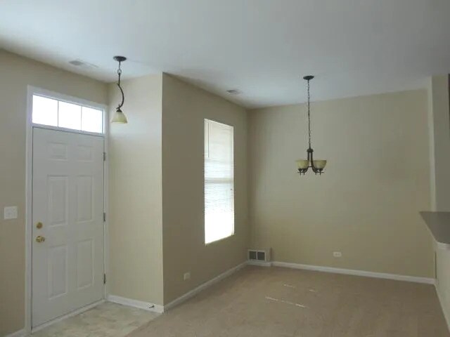 Foto del edificio - 289 Springbrook Trail S