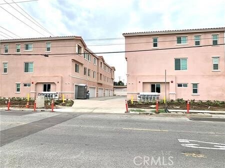 Foto del edificio - 16012 Francisquito Ave