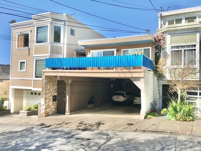Building Photo - 934 Carolina St