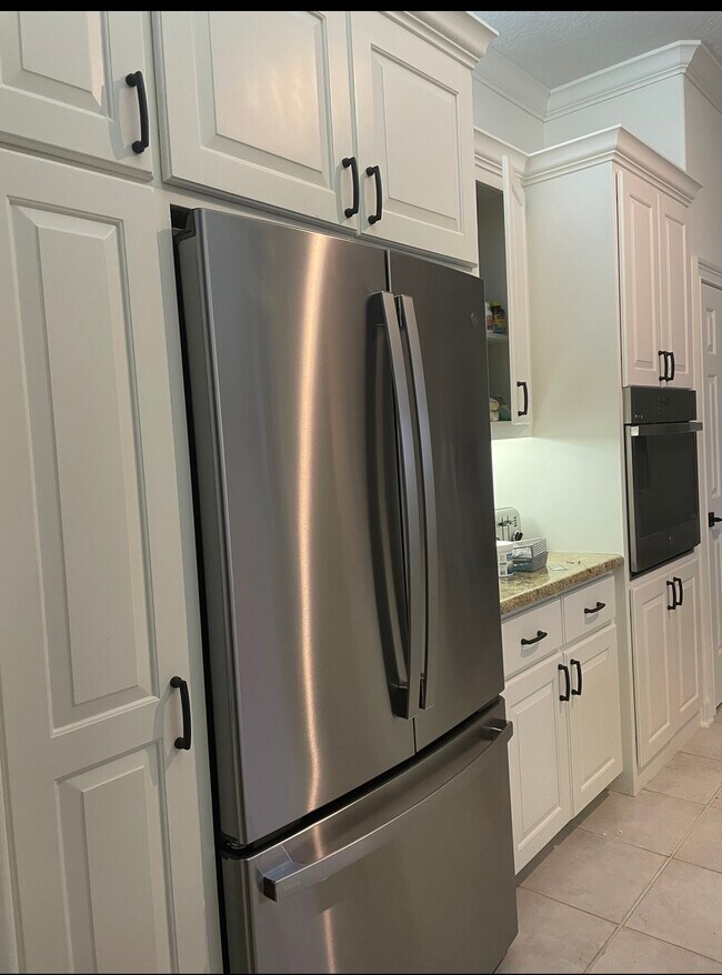 Kitchen - 1224 Alexandra Ct