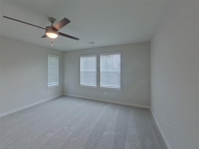 Foto del edificio - 9835 Willow Creek Commerce Dr
