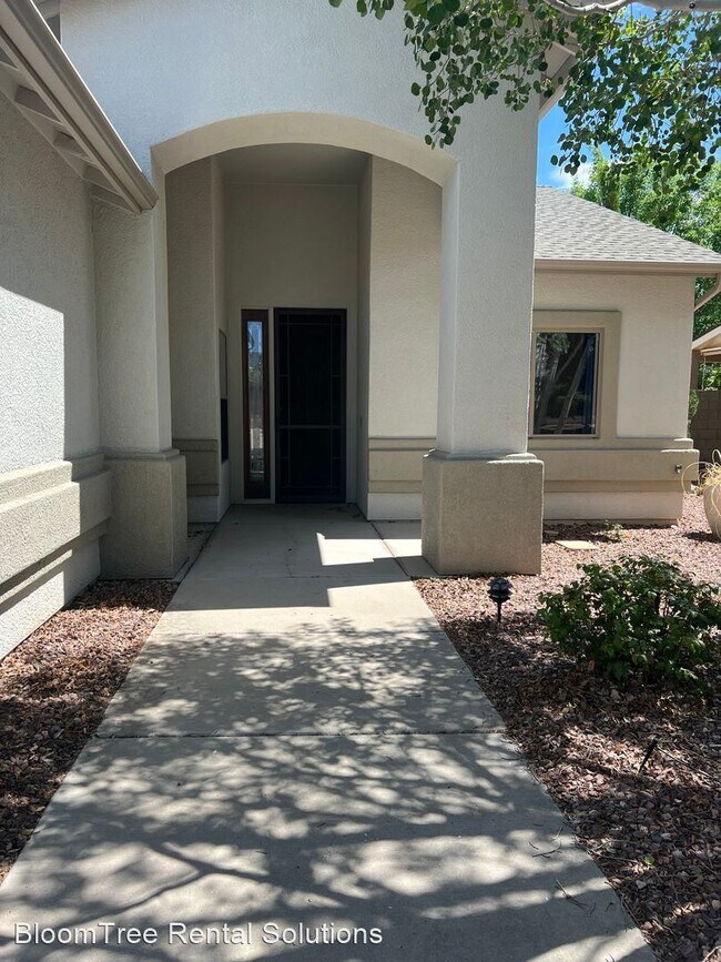 Foto del edificio - 3 br, 2 bath House - 6911 E Kilkenny Place