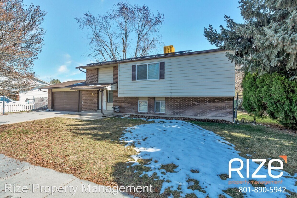 Primary Photo - 5 br, 3 bath House - 556 N New Star Dr