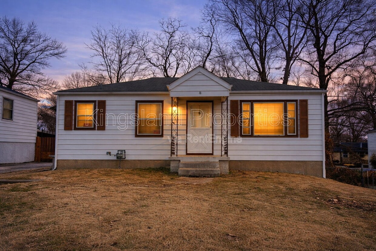 Photo - 10128 Cloverdale Drive