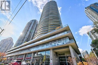 Building Photo - 2230 Lake Shore Blvd W