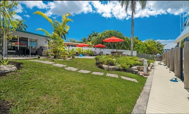 2690 Marathon Ln photo'