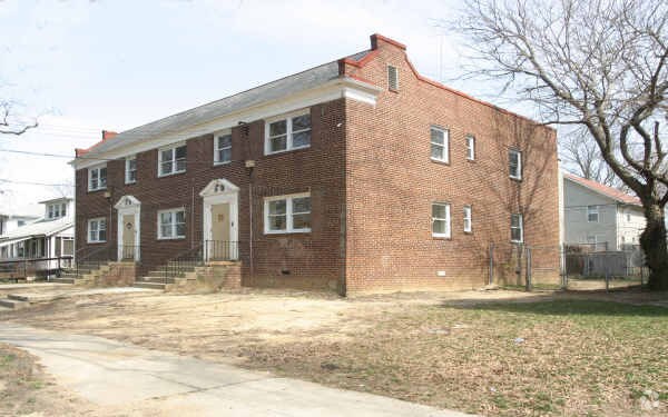 Foto del edificio - 718-720 31st St SE