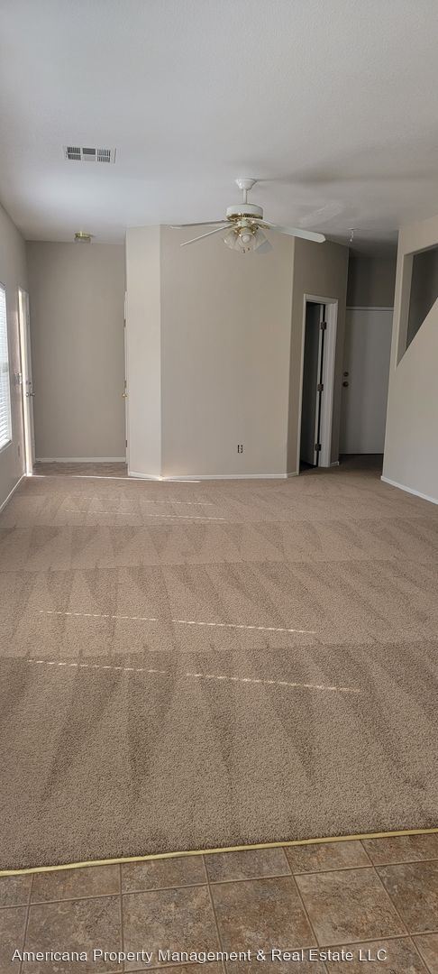 Building Photo - 2 br, 2.5 bath House - 6470 Saddle Up Ave ...