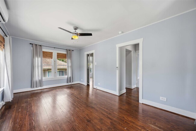 Foto del edificio - 2714 Reagan St