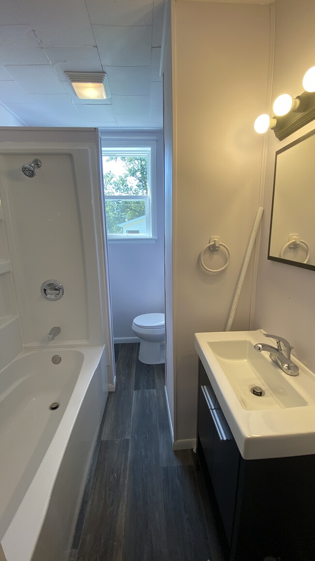Bathroom - 1309 S 17th St