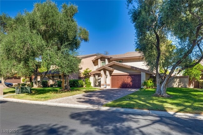 Foto del edificio - 840 Pinehurst Dr