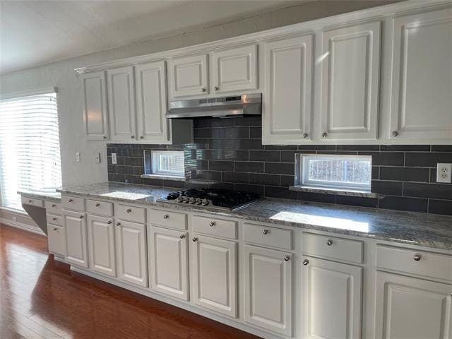 Building Photo - 637 Cedarwood Dr
