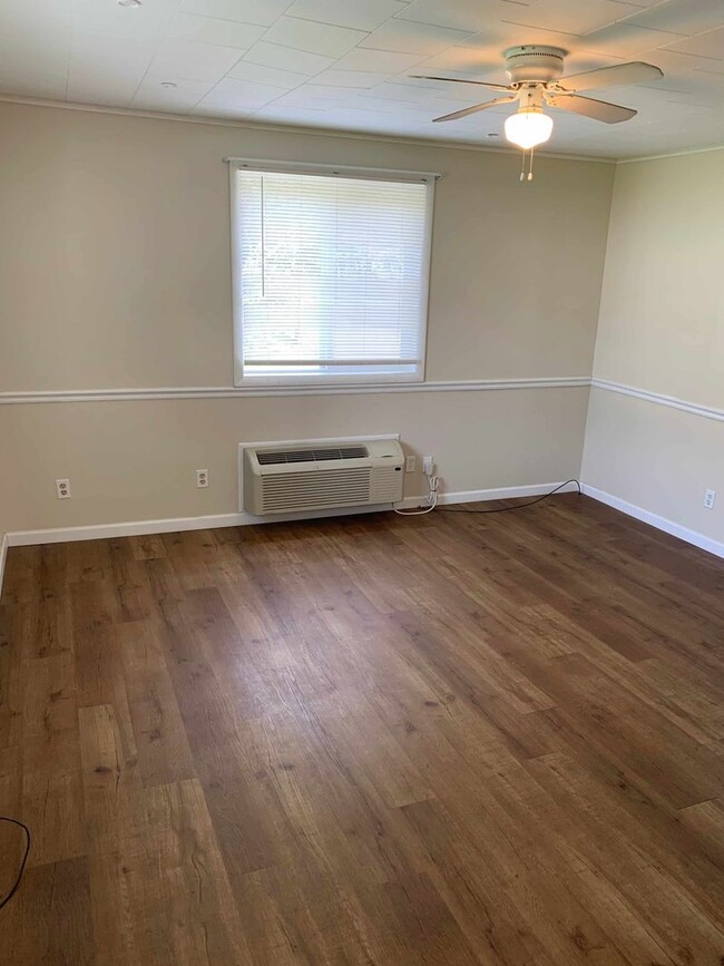 Foto del edificio - 8586 - 200 SOUTH STREET APT A &amp; APT B ...
