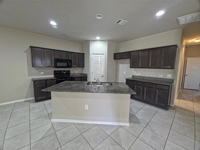 Foto del edificio - 1208 Garland Rd