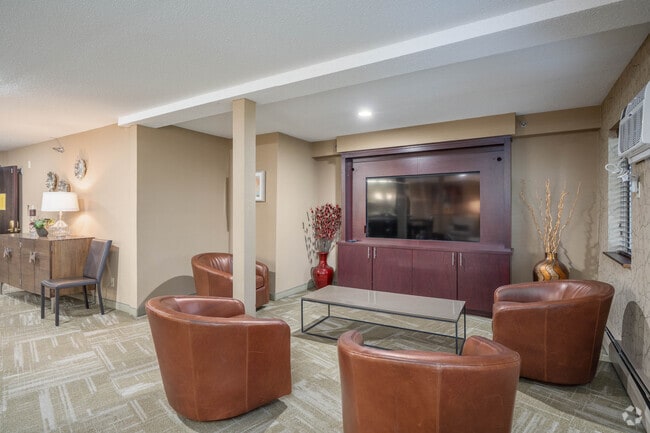 Clubroom - Brier Creek Apartments