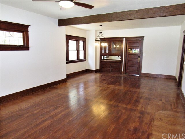 Building Photo - 430 S Grand St