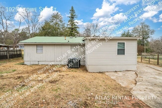 Building Photo - 1025 Stowe Street Birmingham, AL 35224