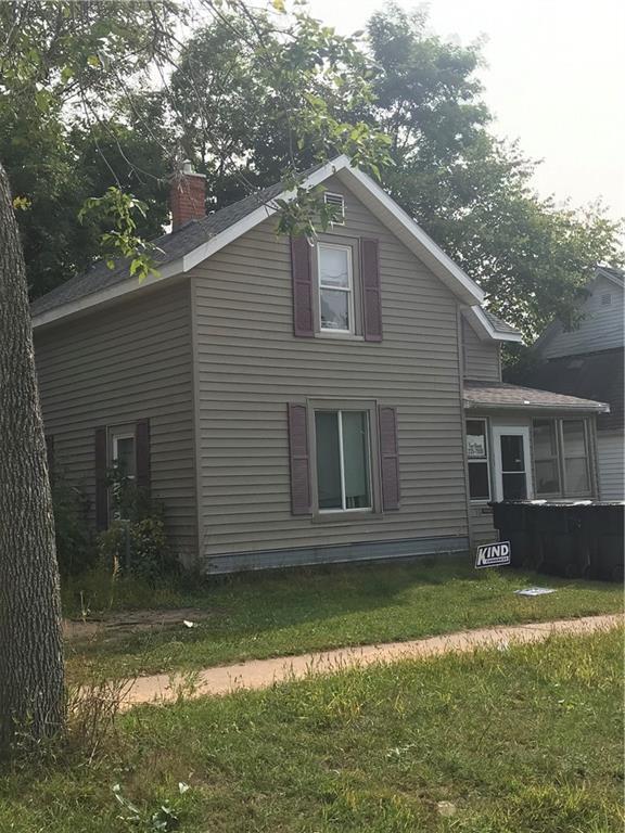 1216 6th St E, Menomonie, WI 54751 House Rental in Menomonie, WI