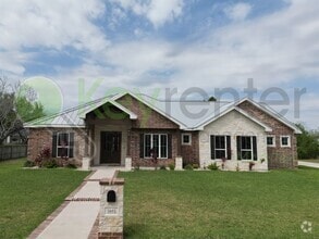 Building Photo - 5605 E Pecan Dr