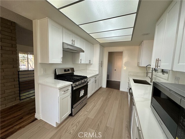 Foto del edificio - 8351 Grand Ave