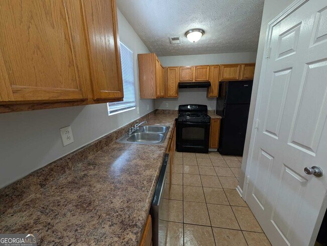 Foto del edificio - 614 Waynes Ct SE