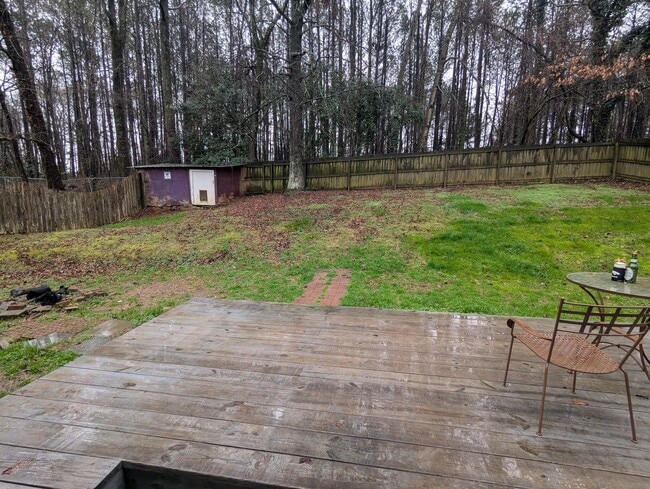 Foto del edificio - 4247 Windward Ln