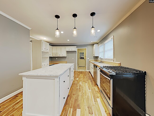 Building Photo - 147 Hunters Blind Dr