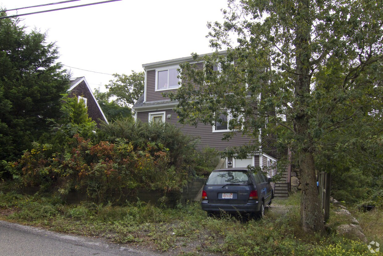 Primary Photo - 24 Cape Cod Ave