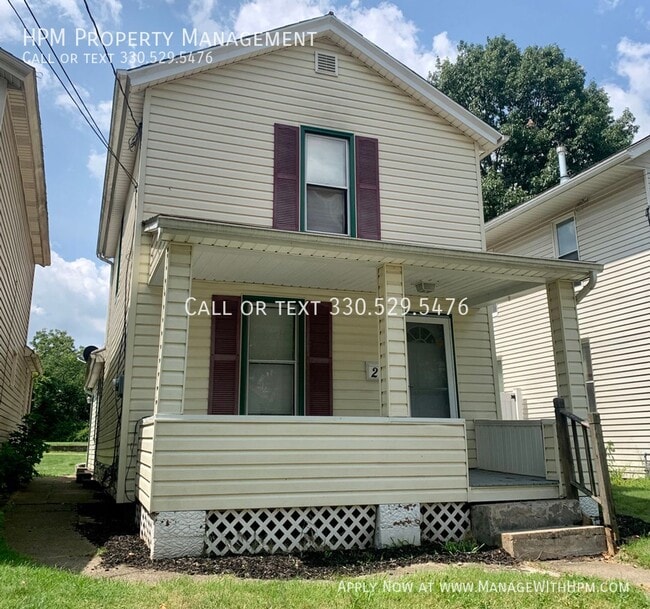 Building Photo - 205 6th St NW