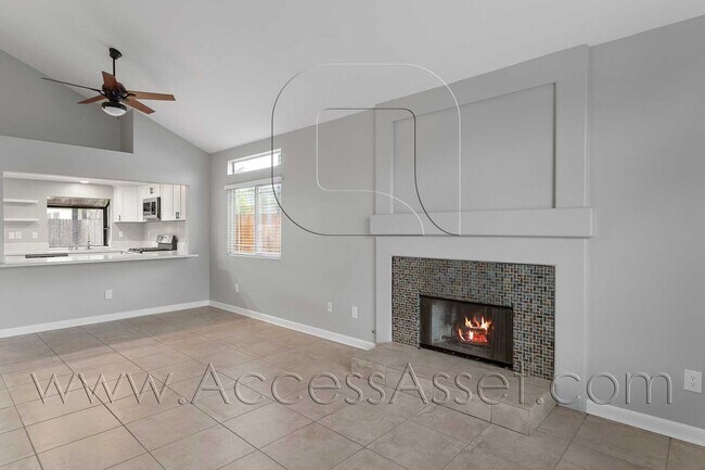 Foto del edificio - Charming 2-story home With 4 Bed/3 Baths Located In The Heart Of Murrieta!