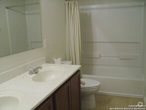 Building Photo - 3802 Abbey Cir