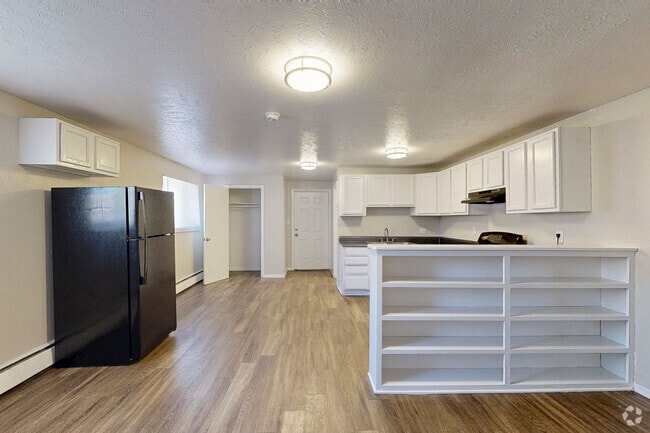 Estudio - 400 pies cuadrados - Comedor - Alpine Flats