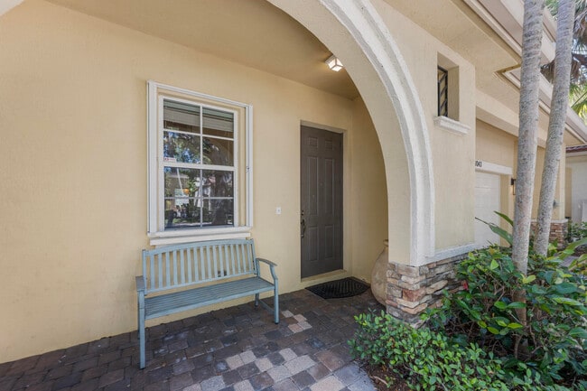 Foto del edificio - 1043 Vintner Blvd