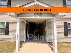 Building Photo - 1908 Tall Pines Cir