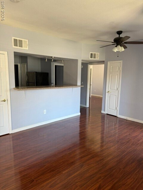 Building Photo - 45 Maleena Mesa St