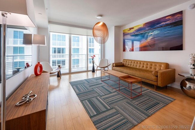 Building Photo - 2821 N Ocean Blvd