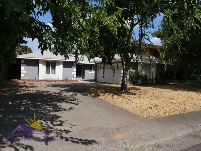 Building Photo - Open 3 Bed 2 Bath 1,256sqft home in Sacram...