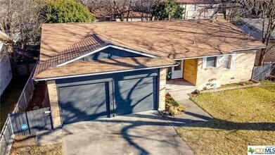 Building Photo - 617 S 1st St