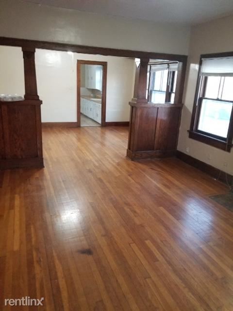 Building Photo - 3 br, 1 bath House - 235 S Greenwood St