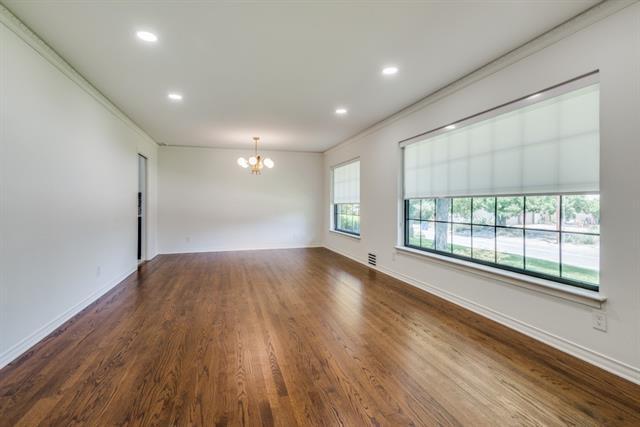 Foto del edificio - 4219 Briar Creek Ln